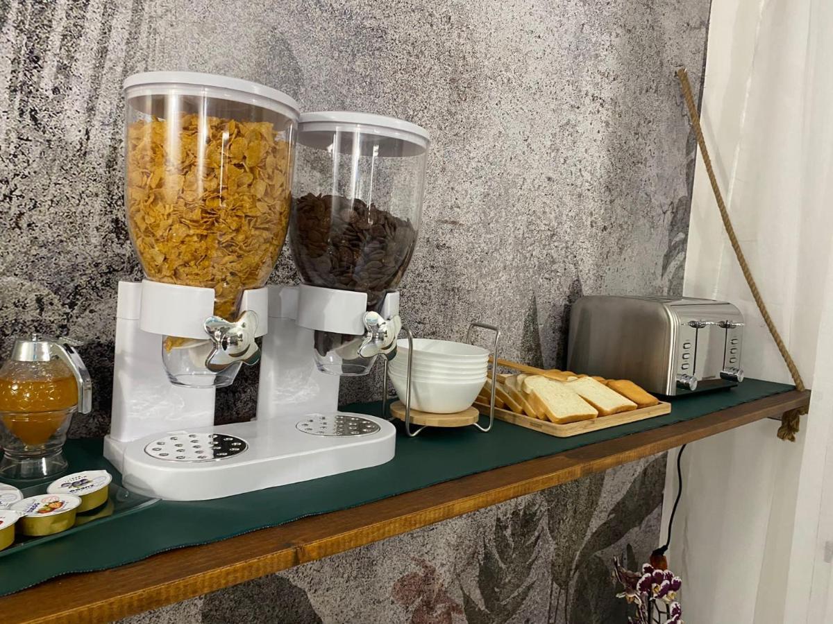 Anime Bed&Breakfast Siraküza Dış mekan fotoğraf